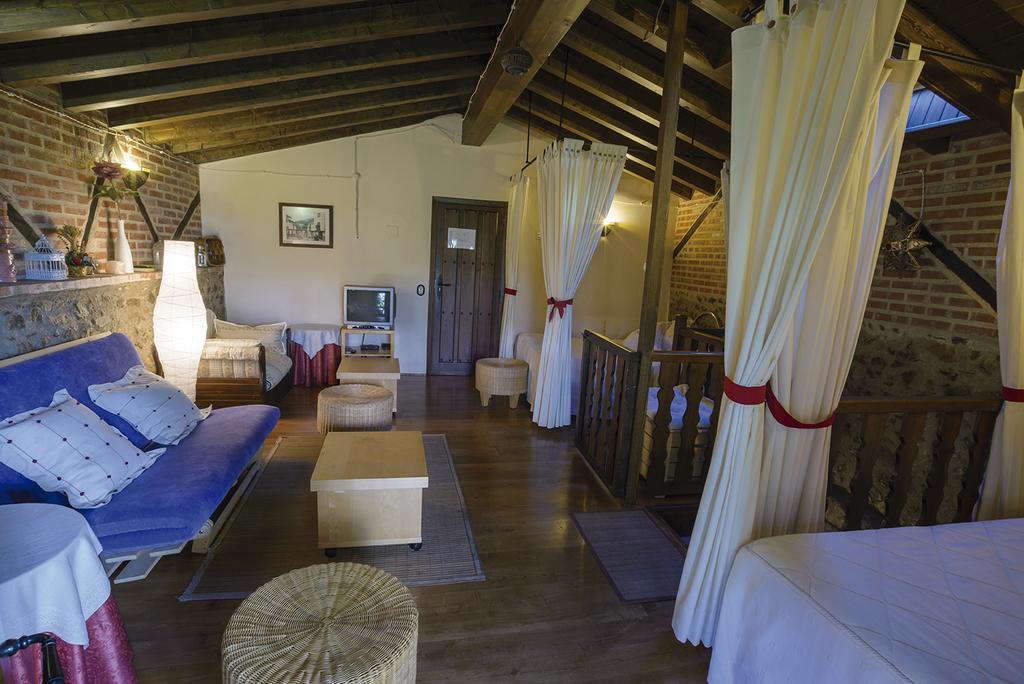 Apartamentos Rurales Tia Josefa Tornavacas Kültér fotó